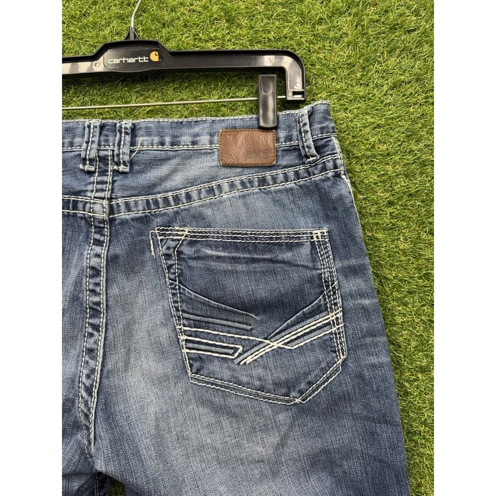 BKE Jeans Mens 36R Tyler Straight Leg Medium Wash Buckle Stretch Denim Pants Y2K